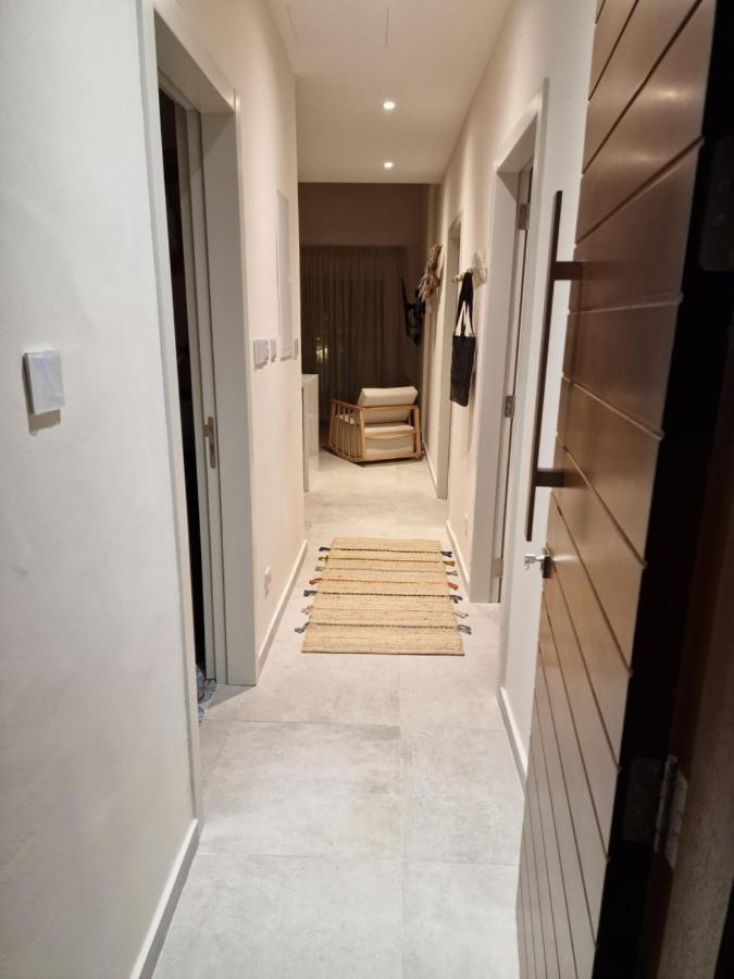 Poseidon'S Limnaria Apartment 파포스 외부 사진