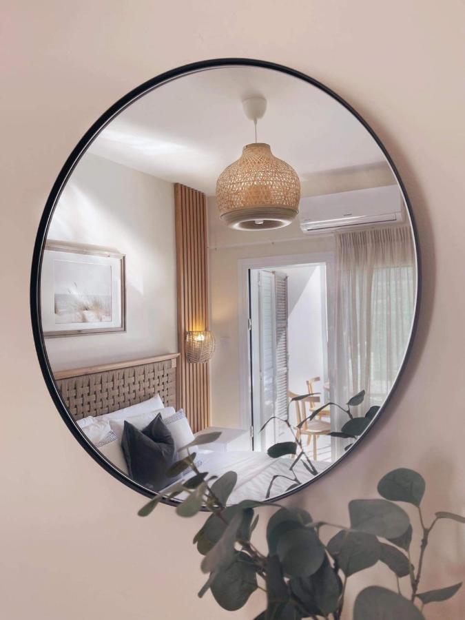 Poseidon'S Limnaria Apartment 파포스 외부 사진