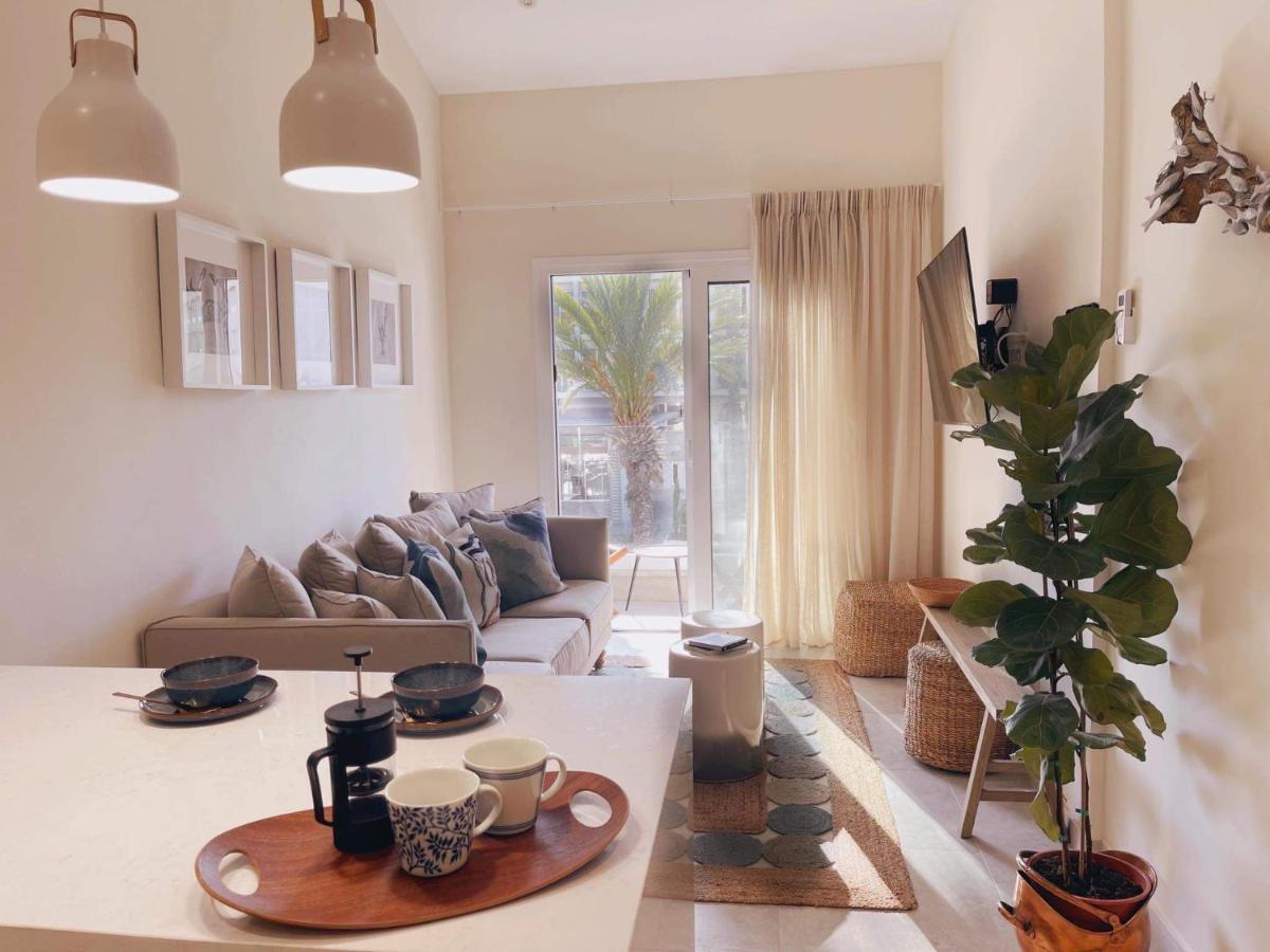 Poseidon'S Limnaria Apartment 파포스 외부 사진