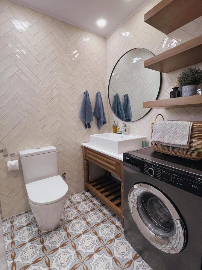 Poseidon'S Limnaria Apartment 파포스 외부 사진